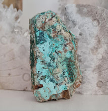 Load image into Gallery viewer, Druzy Chrysocolla