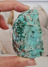 Load image into Gallery viewer, Druzy Chrysocolla