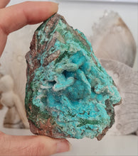Load image into Gallery viewer, Druzy Chrysocolla