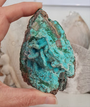 Load image into Gallery viewer, Druzy Chrysocolla