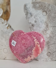 Load image into Gallery viewer, Rhodochrosite Heart