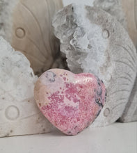 Load image into Gallery viewer, Rhodochrosite Heart