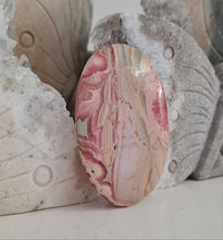 Load image into Gallery viewer, Rhodochrosite Palmstone
