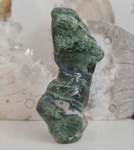 Load image into Gallery viewer, Moss Agate Goddess Body