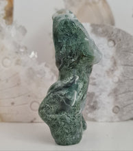 Load image into Gallery viewer, Moss Agate Goddess Body