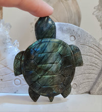 Load image into Gallery viewer, Labradorite Turtle
