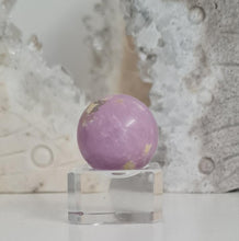Load image into Gallery viewer, Phosphosiderite Sphere