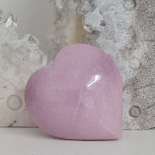 Load image into Gallery viewer, Phosphosiderite Heart