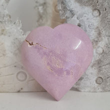 Load image into Gallery viewer, Phosphosiderite Heart