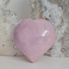 Load image into Gallery viewer, Phosphosiderite Heart