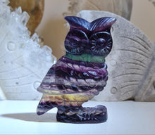 Load image into Gallery viewer, Rainbow Fluorite Owl
