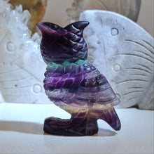 Load image into Gallery viewer, Rainbow Fluorite Owl