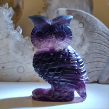 Load image into Gallery viewer, Rainbow Fluorite Owl