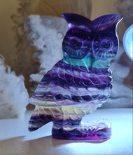 Load image into Gallery viewer, Rainbow Fluorite Owl