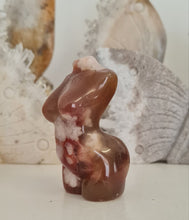 Load image into Gallery viewer, Flower Agate Goddess Body