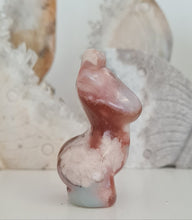 Load image into Gallery viewer, Flower Agate Goddess Body