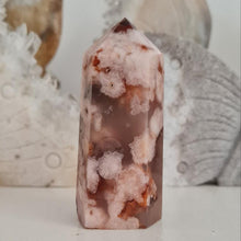Load image into Gallery viewer, Flower Agate Tower