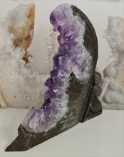 Load image into Gallery viewer, Amethyst Cluster Fairy