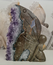 Load image into Gallery viewer, Amethyst Cluster Fairy