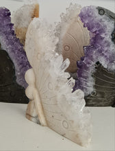 Load image into Gallery viewer, Quartz Cluster Fairy