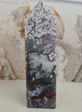 Load image into Gallery viewer, Purple Moss Agate Tower