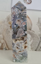 Load image into Gallery viewer, Purple Moss Agate Tower