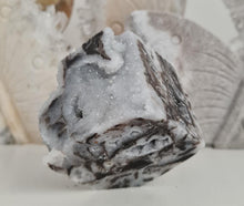 Load image into Gallery viewer, Sphalerite Cube - Spinning