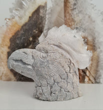 Load image into Gallery viewer, Quartz Cluster Eagle