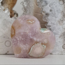 Load image into Gallery viewer, Amethyst Flower Agate Heart