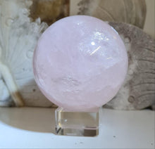 Load image into Gallery viewer, Rose Quartz Sphere