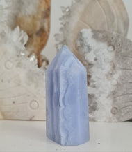 Load image into Gallery viewer, Blue Lace Agate Tower