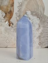 Load image into Gallery viewer, Blue Lace Agate Tower