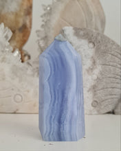 Load image into Gallery viewer, Blue Lace Agate Tower
