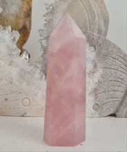 Load image into Gallery viewer, Rose Quartz Tower