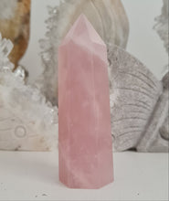 Load image into Gallery viewer, Rose Quartz Tower