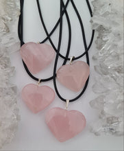 Load image into Gallery viewer, Rose Quartz Heart Necklace