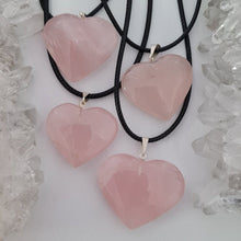 Load image into Gallery viewer, Rose Quartz Heart Necklace