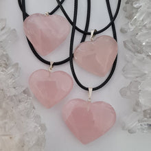 Load image into Gallery viewer, Rose Quartz Heart Necklace