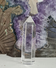 Load image into Gallery viewer, Clear Quartz Point