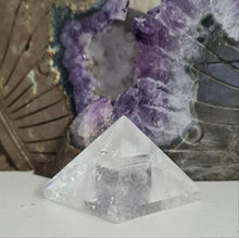 Load image into Gallery viewer, Clear Quartz Pyramid