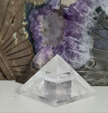 Load image into Gallery viewer, Clear Quartz Pyramid
