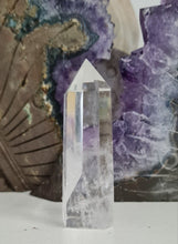 Load image into Gallery viewer, Clear Quartz Point