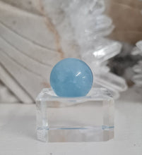 Load image into Gallery viewer, Aquamarine Sphere