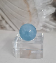 Load image into Gallery viewer, Aquamarine Sphere