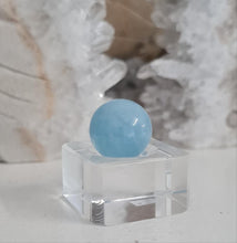 Load image into Gallery viewer, Aquamarine Sphere