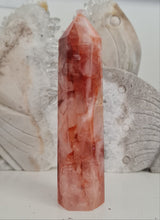 Load image into Gallery viewer, Fire Quartz Tower