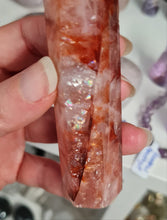 Load image into Gallery viewer, Fire Quartz Tower