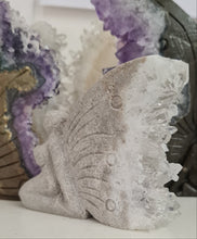 Load image into Gallery viewer, Quartz Cluster Fairy
