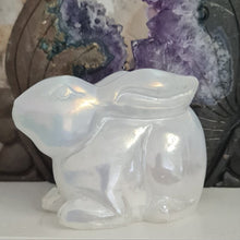 Load image into Gallery viewer, Aura Selenite Bunny
