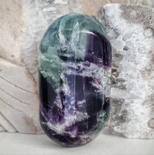 Load image into Gallery viewer, Feather Fluorite Palmstone with Rainbows